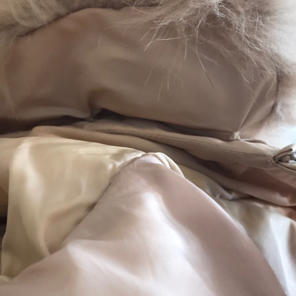 Beige winter jacket - Picture 15 of 16